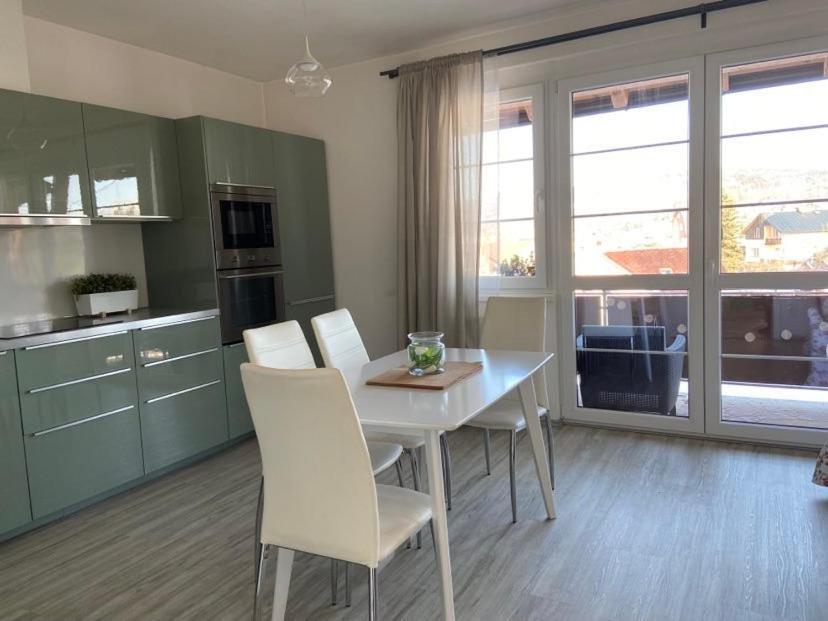 Apartman Na Vysine Apartman Vrchlabí Kültér fotó